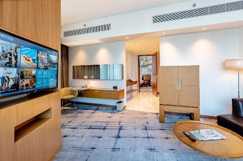 Media One Hotel image 1