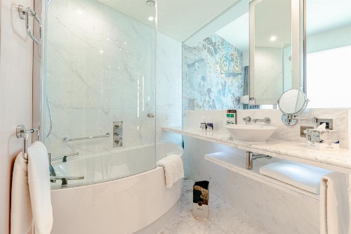Media One Hotel image 14